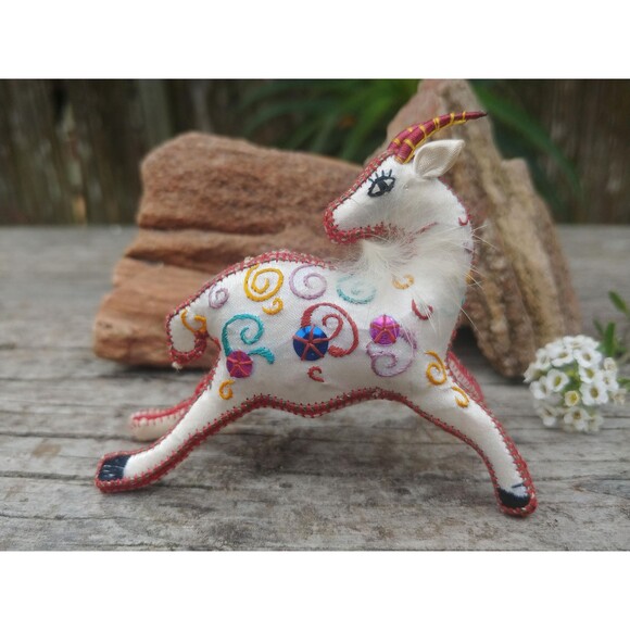 Vintage Miniature Embroidered Silk Stuffed Gazelle - Picture 2 of 10